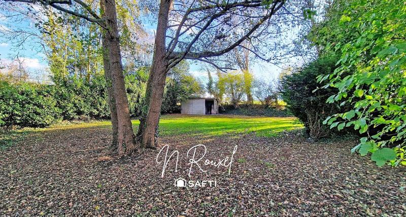 Maison - 280 m² - 12 pièces