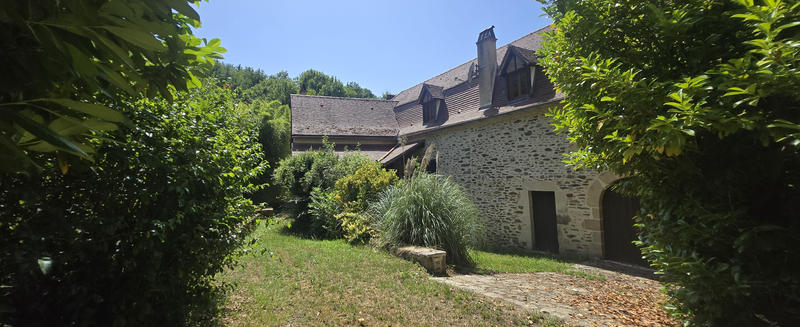 Maison - 162 m² - 6 pièces