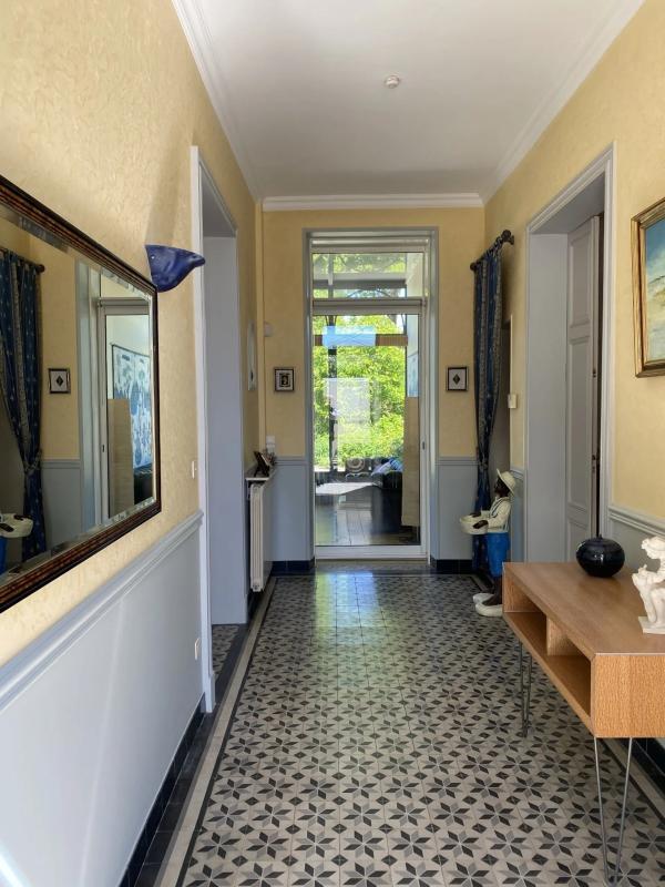 Maison - 245 m² - 7 pièces