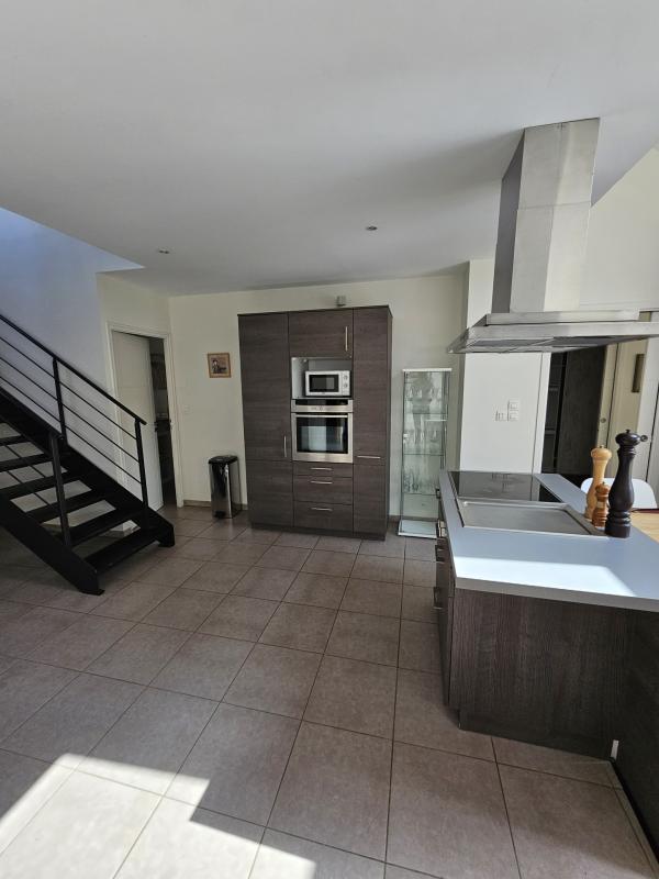 Maison - 160 m² - 6 pièces