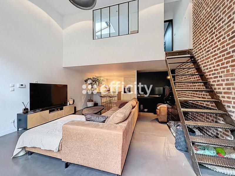 Loft - 71 m² - 2 pièces