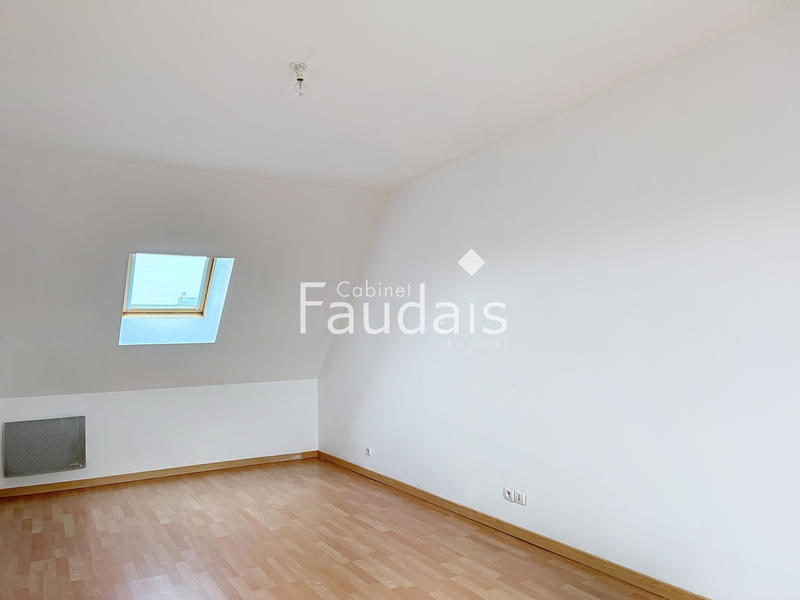 Maison - 99 m² - 5 pièces