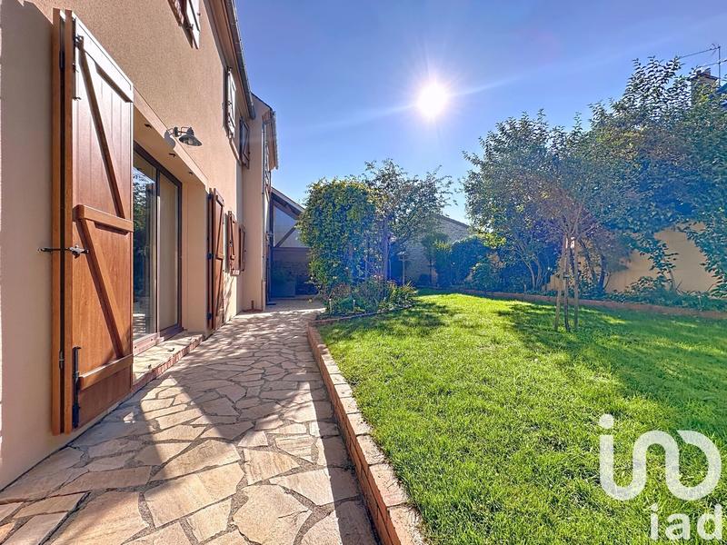 Maison de maîtres - 136 m² - 7 pièces