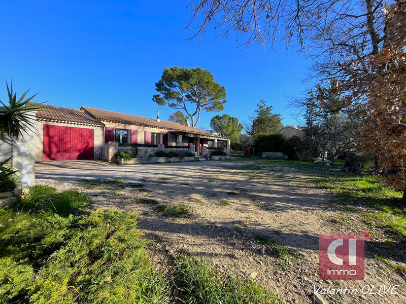 Maison - 93 m² - 4 pièces