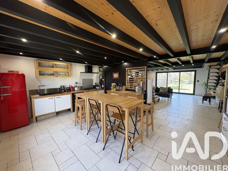 Maison - 160 m² - 5 pièces
