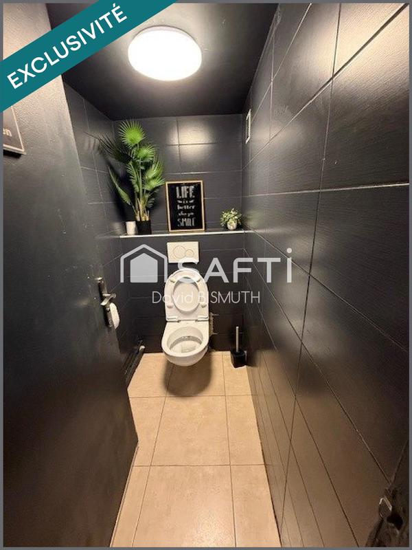 Local commercial - 80 m² - 4 pièces