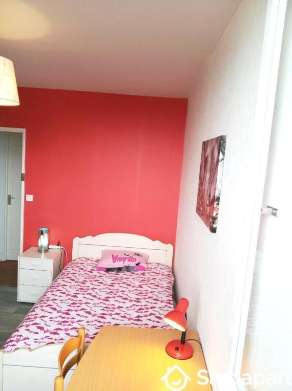 Chambre - 12 m² - 1 pièce