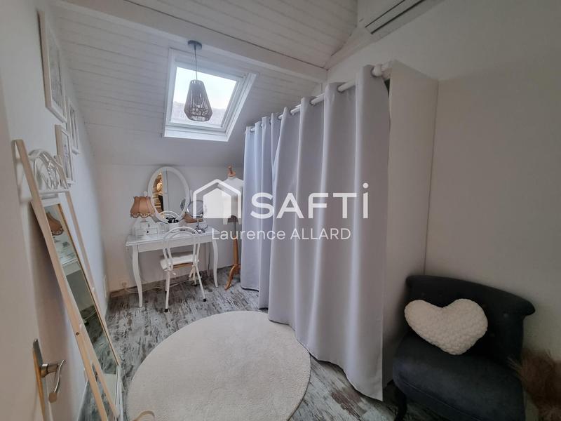 Maison - 86 m² - 5 pièces