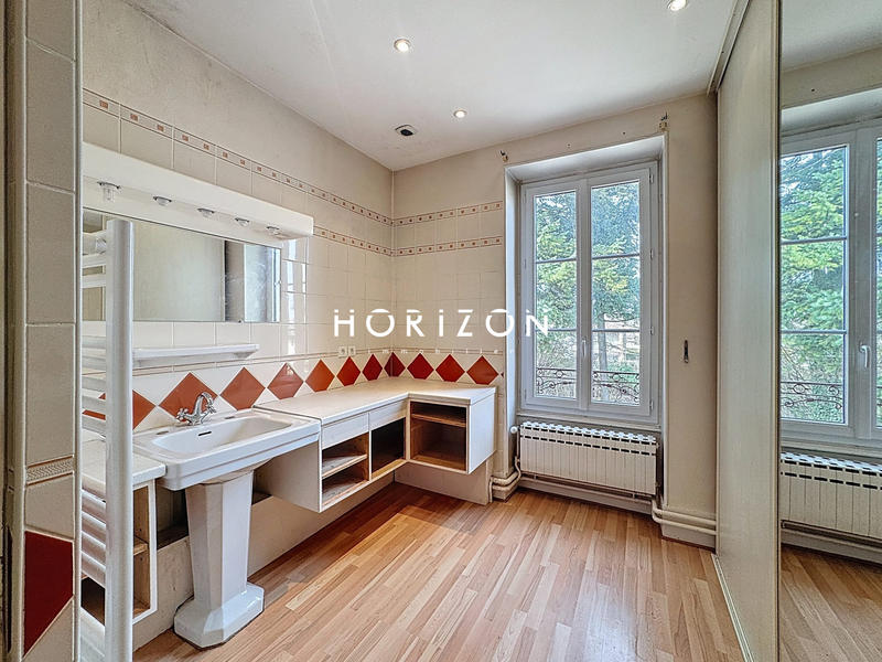 Maison - 135 m² - 6 pièces