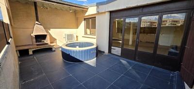 Appartement - 145 m² - 5 pièces