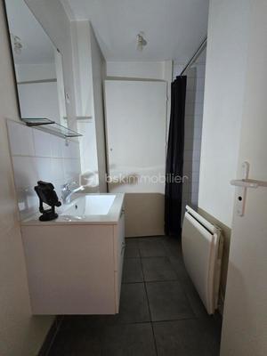Studio - 27 m² - 1 pièce