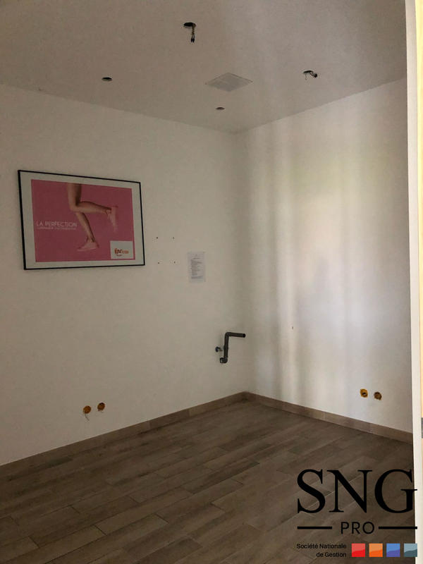 Local commercial - 795 m²