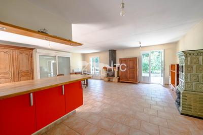 Maison - 134 m² - 5 pièces