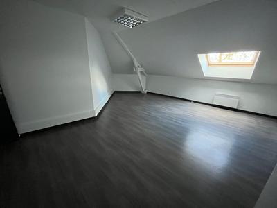 Local commercial - 274 m² - 6 pièces