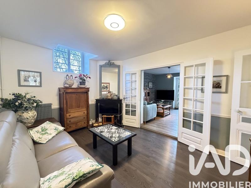 Maison - 165 m² - 8 pièces