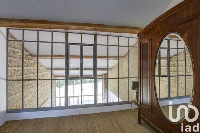 Maison - 369 m² - 11 pièces