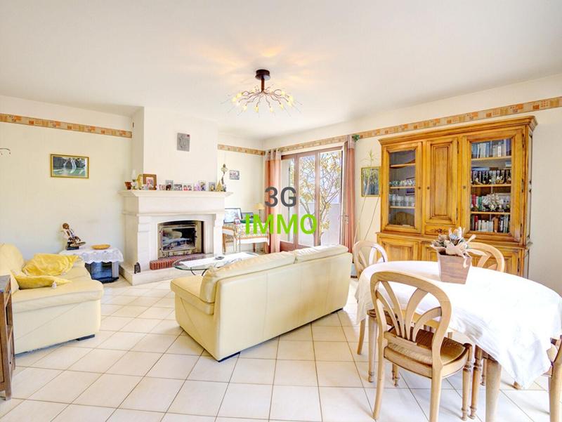 Maison traditionnelle - 120 m² - 4 pièces