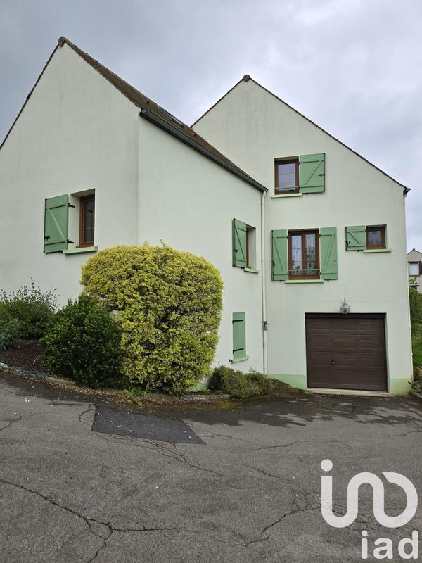 Maison - 196 m² - 6 pièces