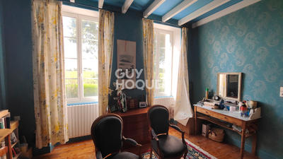 Demeure - 293 m² - 10 pièces