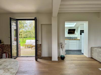 Demeure - 130 m² - 5 pièces