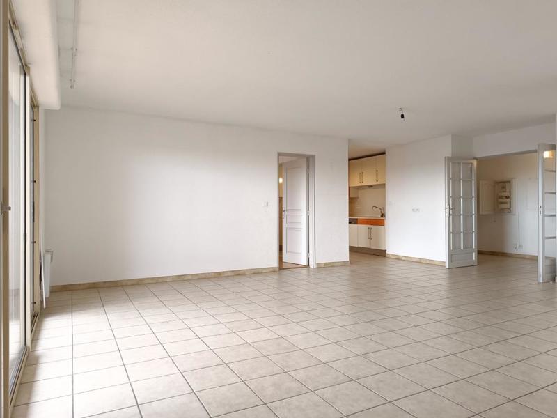 Appartement - 101 m² - 4 pièces
