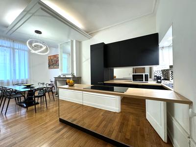 Appartement - 96 m² - 5 pièces