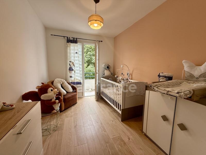 Maison - 102 m² - 6 pièces