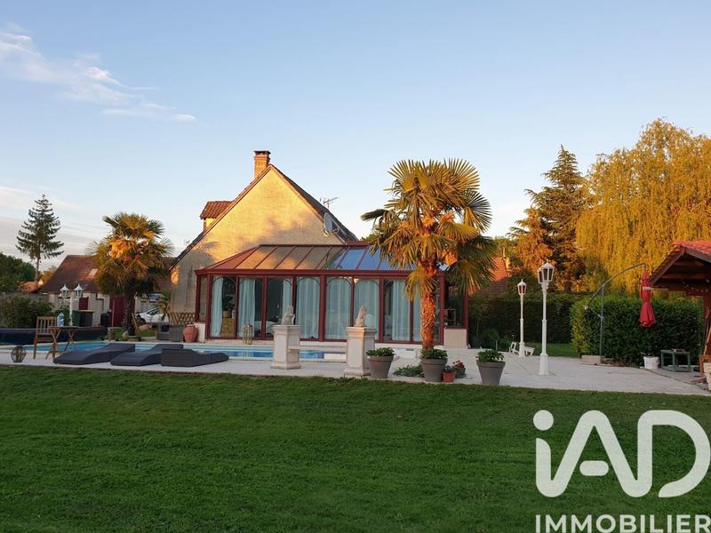 Maison - 144 m² - 5 pièces