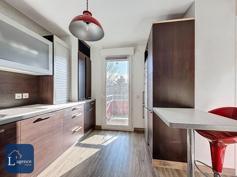 Appartement - 84 m² - 4 pièces