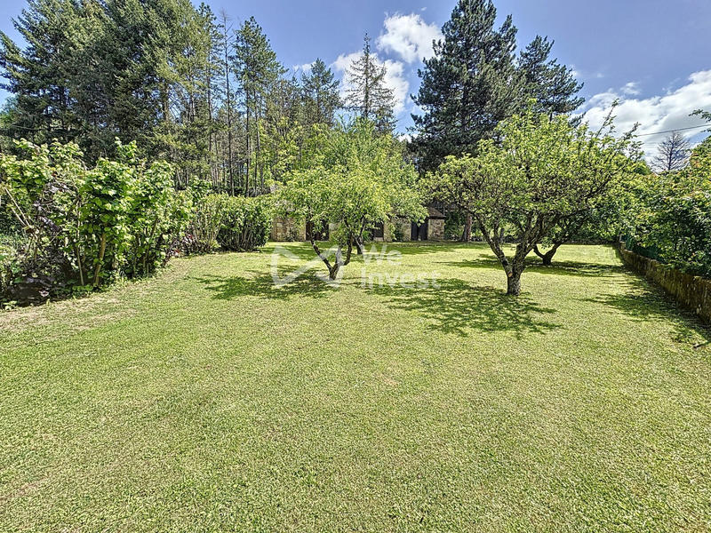 Maison - 274 m² - 9 pièces