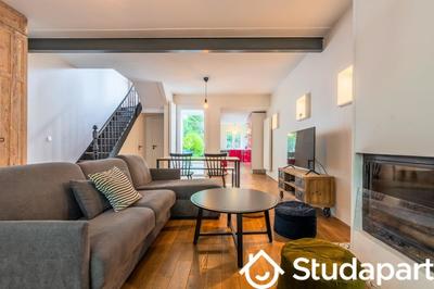 Chambre - 11 m² - 1 pièce