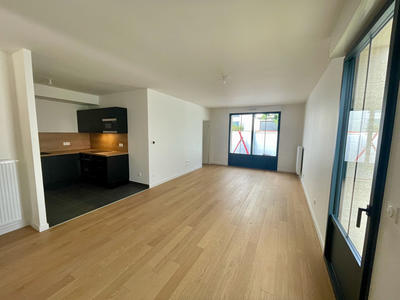 Maison - 88 m² - 4 pièces