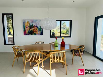 Maison - 316 m² - 8 pièces