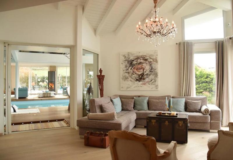 Propriété - 298 m² - 7 pièces