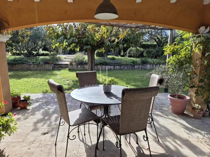 Maison - 155 m² - 7 pièces