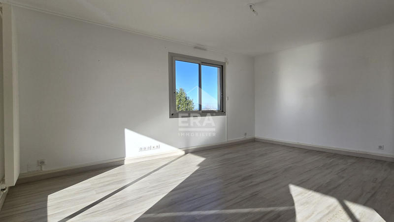 Appartement - 89 m² - 4 pièces