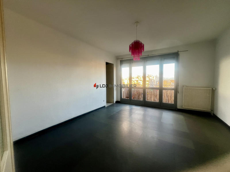 Appartement - 57 m² - 3 pièces