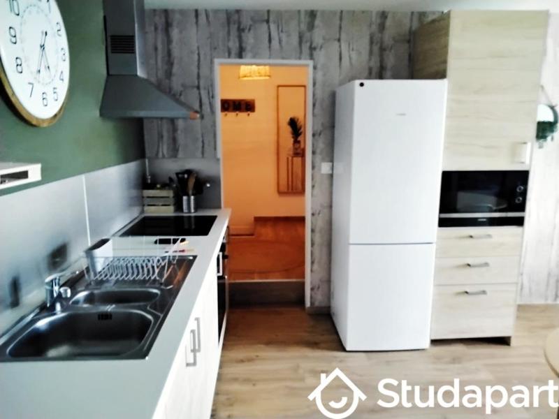 Chambre - 12 m² - 1 pièce