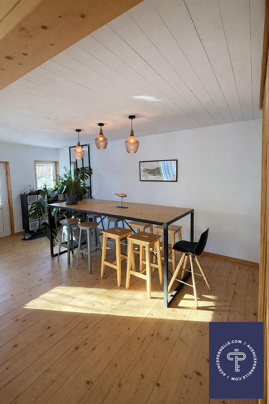 Maison - 103 m² - 5 pièces