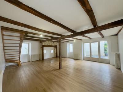 Maison ancienne - 104 m² - 5 pièces