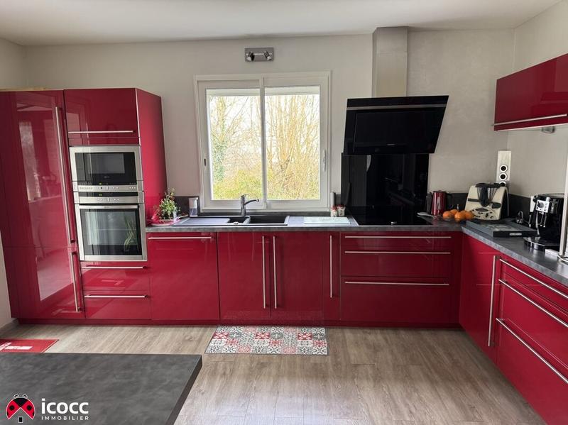 Maison - 138 m² - 5 pièces