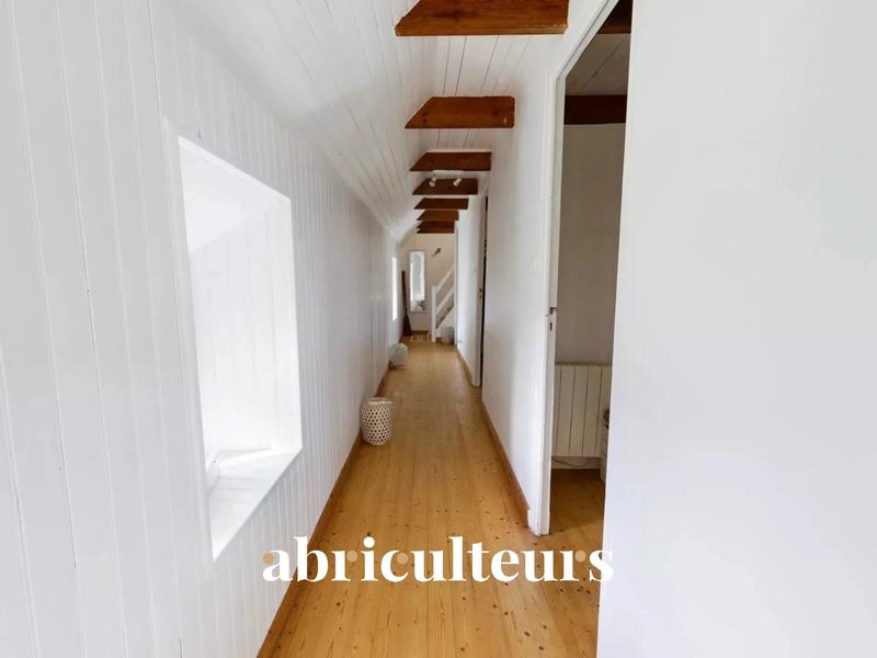 Maison - 162 m² - 7 pièces