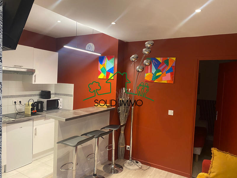 Immeuble - 160 m² - 8 pièces