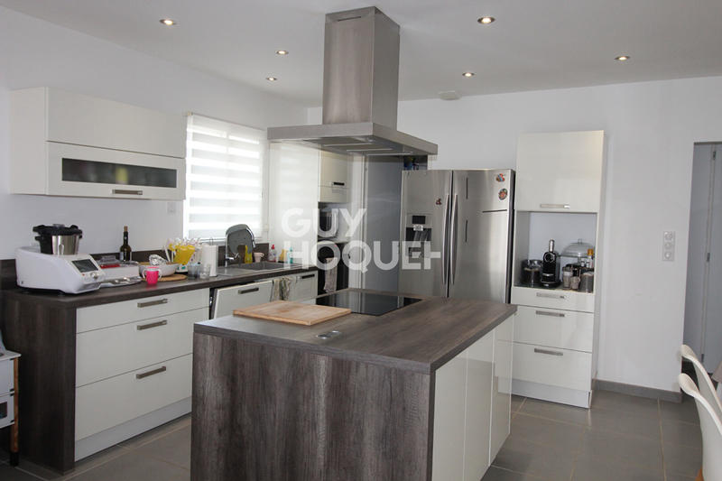 Maison - 95 m² - 4 pièces