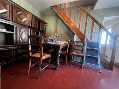 Maison - 70 m² - 5 pièces