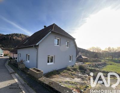 Maison - 142 m² - 6 pièces