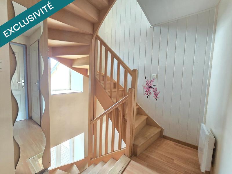 Maison - 101 m² - 7 pièces