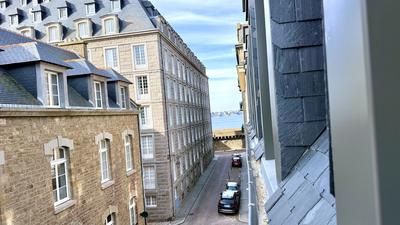 Appartement - 101 m² - 4 pièces