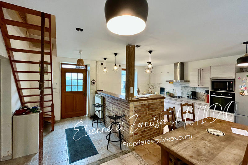 Corps de ferme - 150 m² - 6 pièces