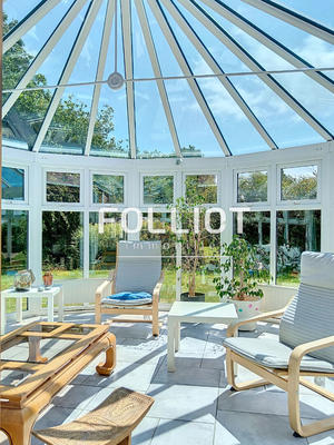 Maison - 189 m² - 6 pièces